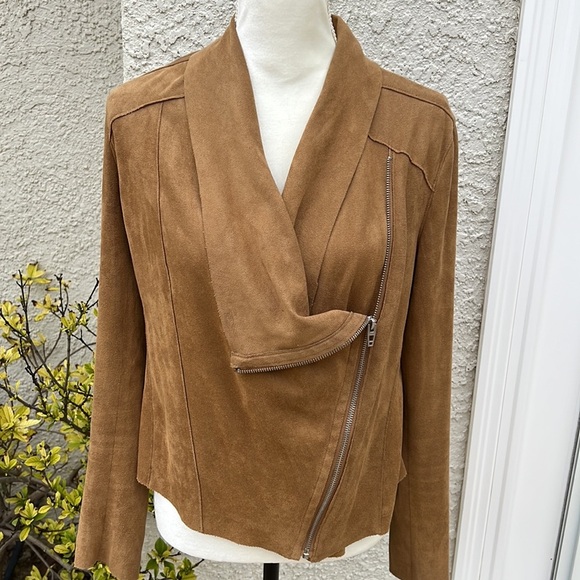 BlankNYC Camel Brown Faux Suede Drape Front Moto Style Jacket Size M - Picture 2 of 12